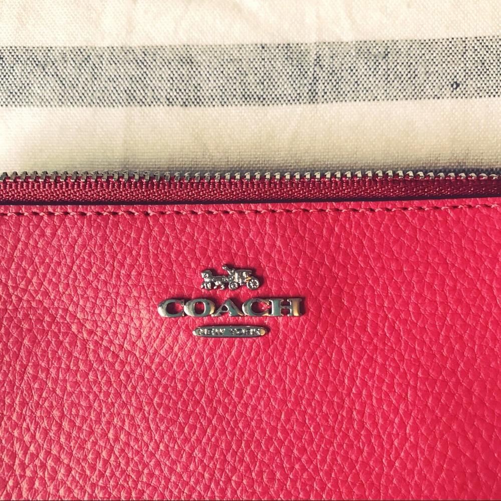 Coach Wristlet - Picture 2 of 5